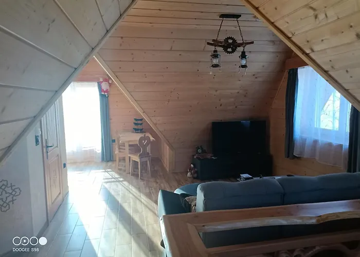 아파트 Penthouse 자코파네